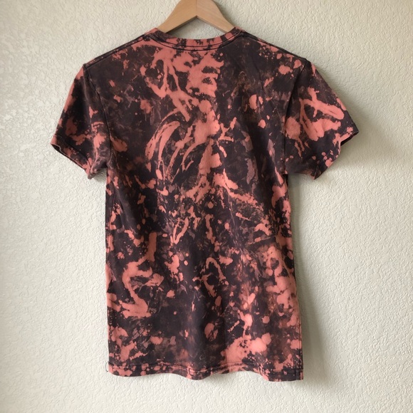 Upcycled bleach dye T-Rex tee shirt S Goodie Two Sleeves - Picture 4 of 4